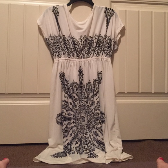 Tribal print dress - Picture 3 of 3