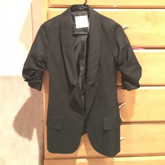 NWT black blazer from foreign exchange