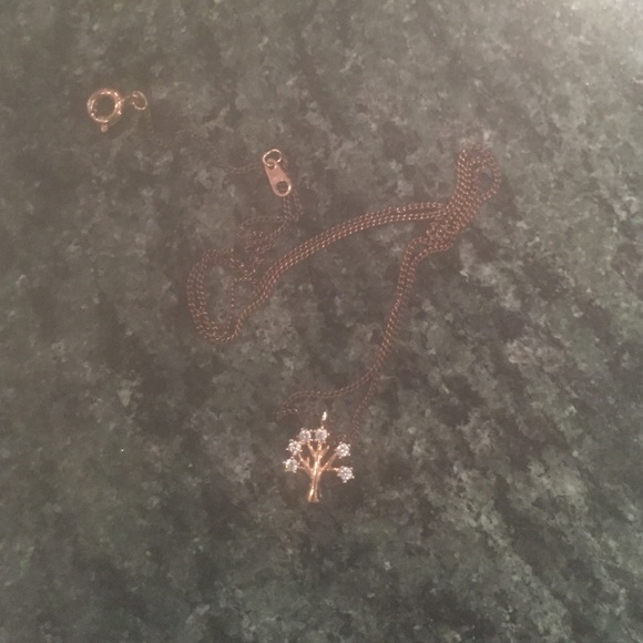 Pretty charm necklace