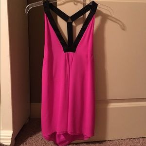 hot pink tank top w black detail
