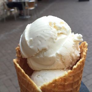 Meet your Posher, Kasie