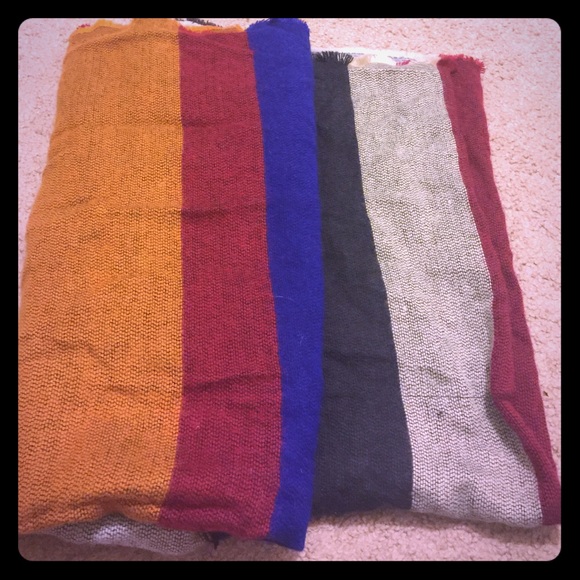 Forever 21 Blanket Scarf