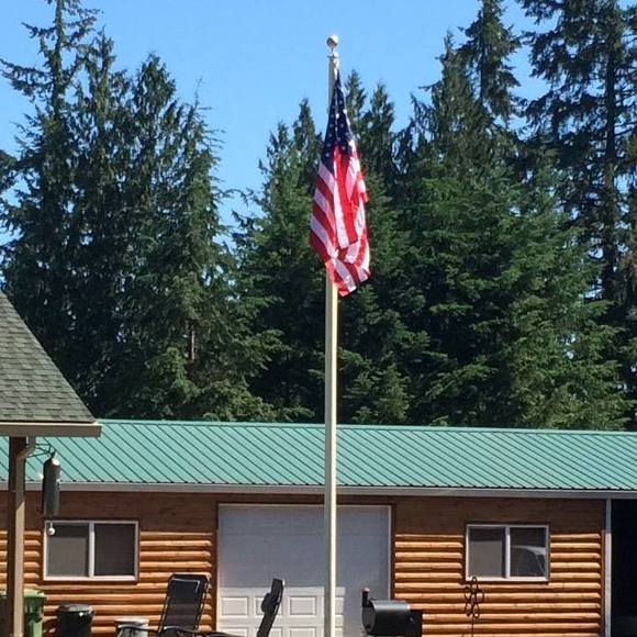 Meet your Posher, Lisa - Picture 1 of 1