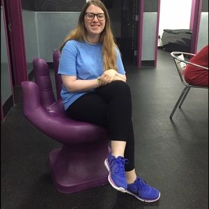 Meet your Posher, Rachel