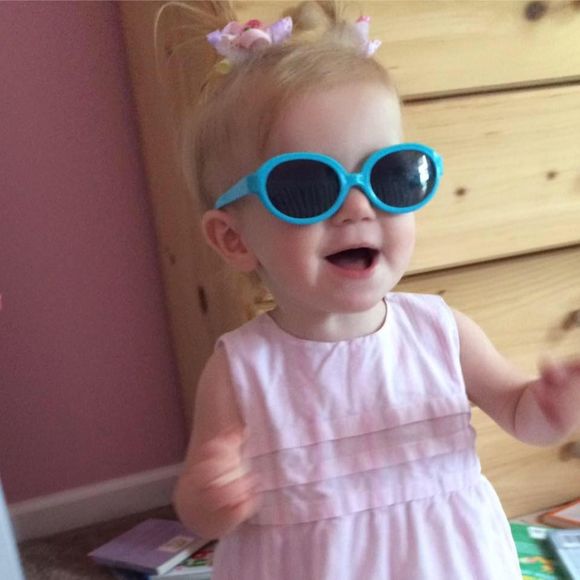 Meet your Posher, Crystal - Picture 1 of 1