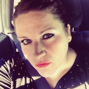 Meet your Posher, Candice