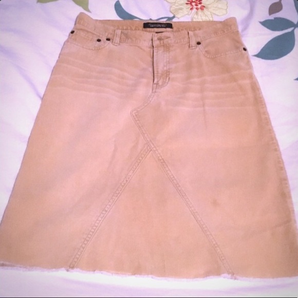 Bundle sale on Abercrombie & Fitch skirt & cami - Picture 6 of 8