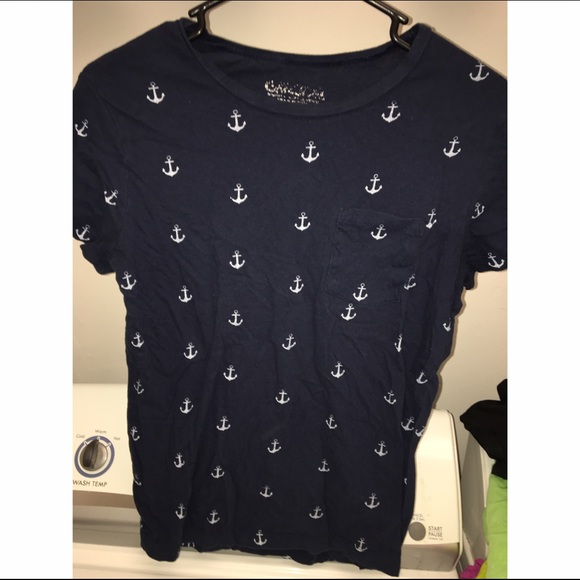 Anchor design cotton tee.