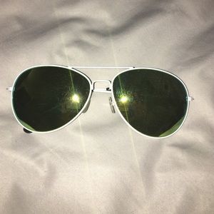 White Aviator Sun Glasses from Rue 21