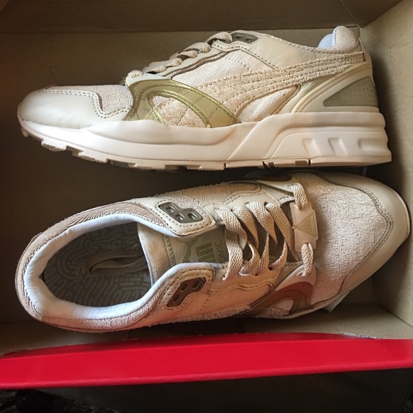 Solange's Puma TrinomicX2 Plus/ Honey Peach - Picture 2 of 3