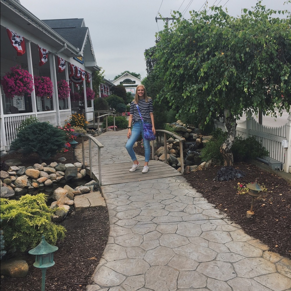 Meet your Posher, Katelynn