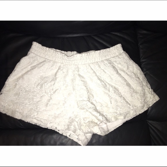 Lace shorts