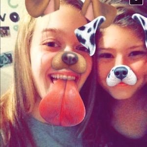 Meet your Posher, Avery