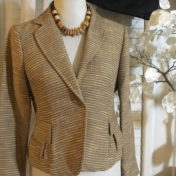 Zara Jackets & Blazers - ZARA BLAZER