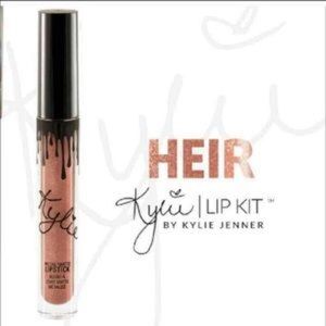 Kylie Jenner Cosmetics [HEIR]