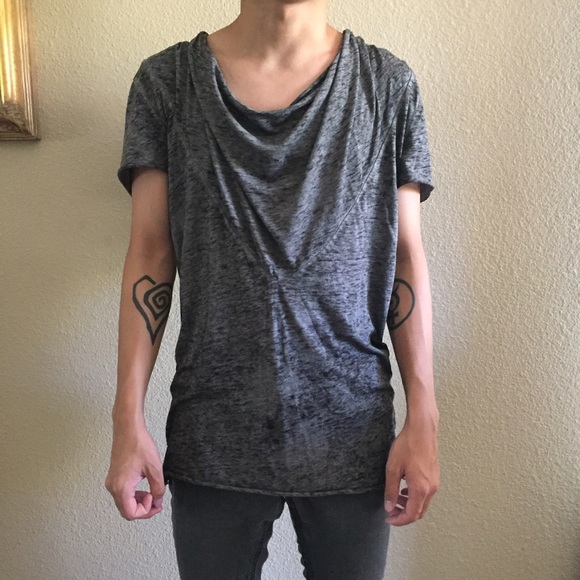 Gray light hooded low neck top - Picture 3 of 4