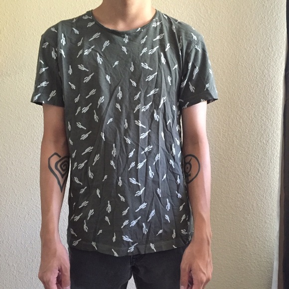 Gray cactus tee - Picture 3 of 3