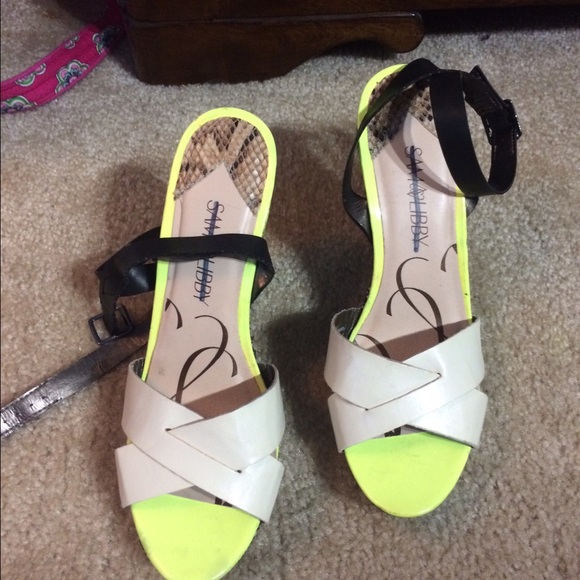 Cute patterned wedges