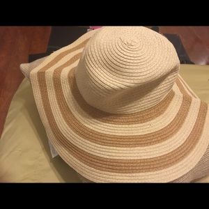 Beach hat