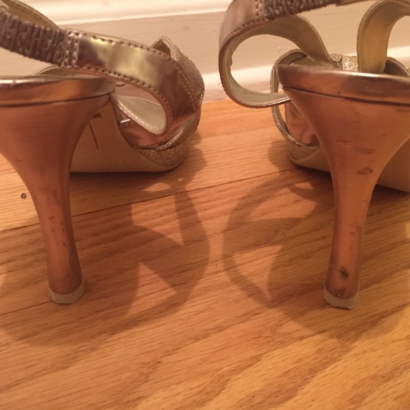 DONATED VintageY2K sparkly gold heels✨ - Picture 3 of 3