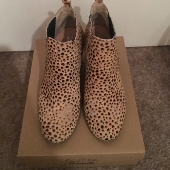 Dr. Scholl's London bootie in leopard - Picture 3 of 4