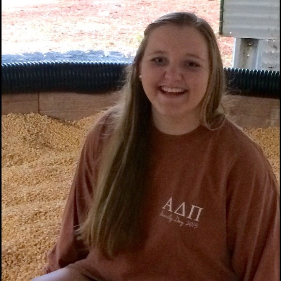 Meet your Posher, Jennifer!