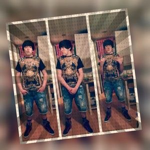 Meet your Posher, Tye