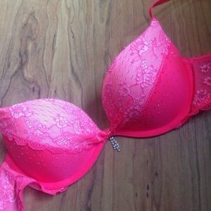 Victoria's Secret lace push up bra
