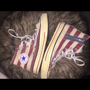 Vintage American flag converse
