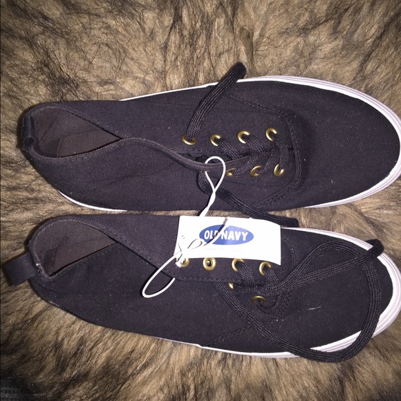 Black old navy high tops