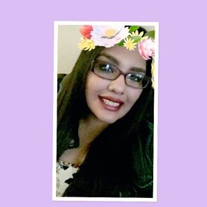 Meet your Posher, Fernanda