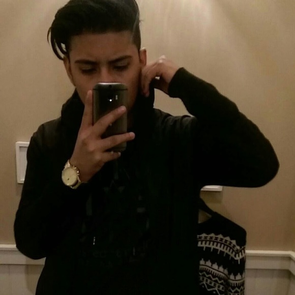 Meet your Posher, Armando