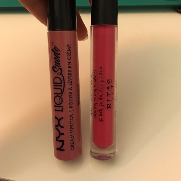 Liquid lipstick bundle