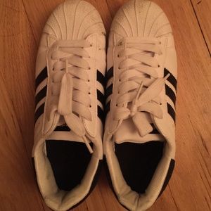 Adidas superstar