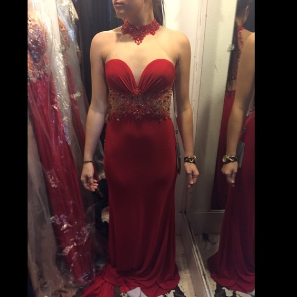 Red prom dress - Picture 1 of 2