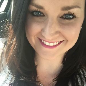 Meet your Posher, Kendra