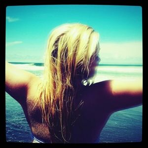 Meet your Posher, Lily