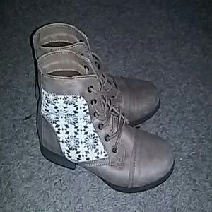 Brown boots