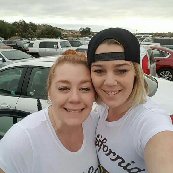 Meet your Posher, Cassandra - Picture 3 of 4