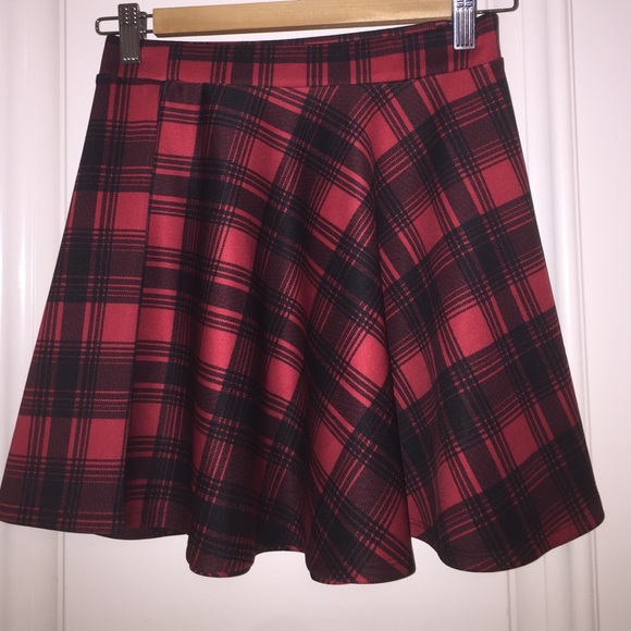 Black and red plaid skirt