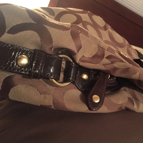 Beautiful Brown Coach Bag - Picture 4 of 4