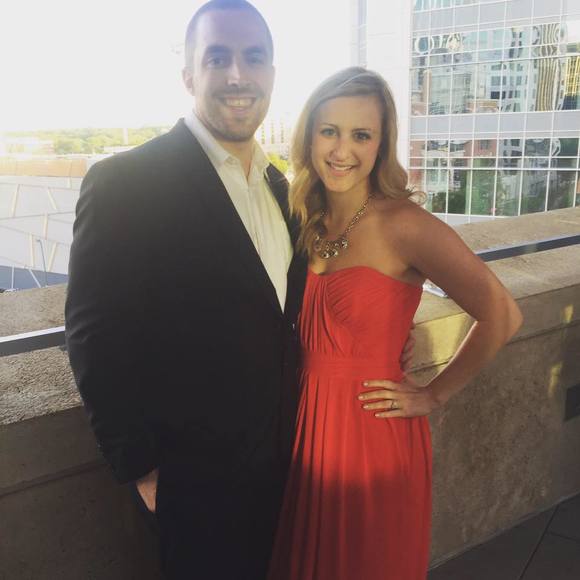 Meet your Posher, Alleigh - Picture 1 of 1