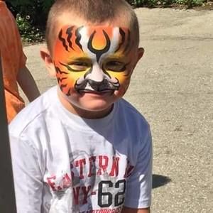 Meet your Posher, Angelia