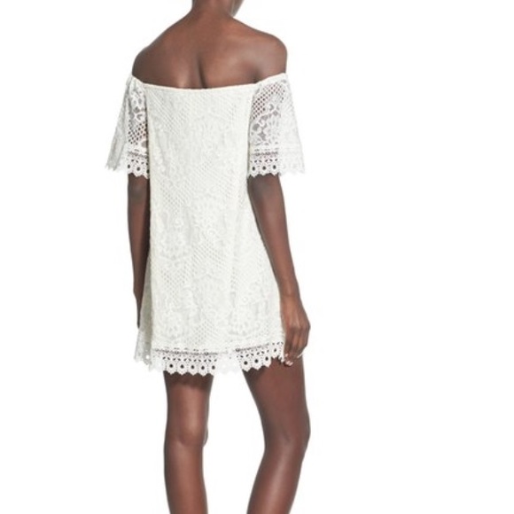 Off the shoulder lace shift dress - Picture 2 of 4