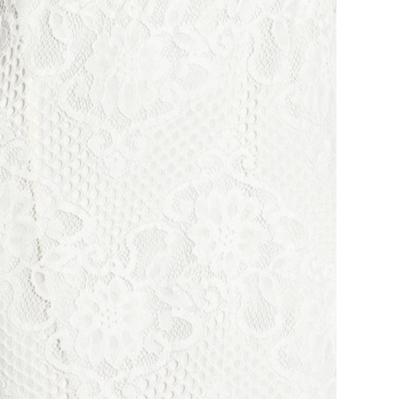 Off the shoulder lace shift dress - Picture 3 of 4