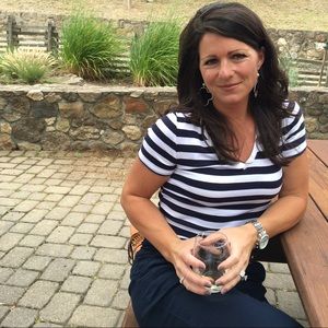 Meet your Posher, Courtney