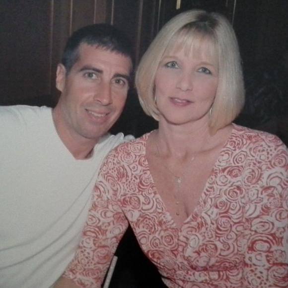 Meet your Posher, Pam - Picture 1 of 1