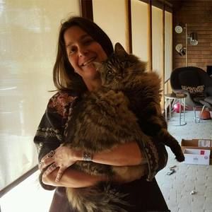 Meet your Posher, Lori