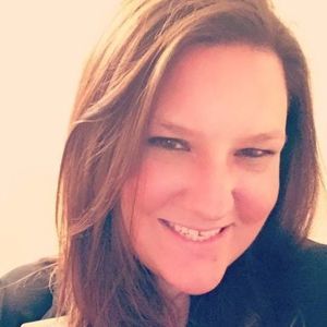 Meet your Posher, Leslie