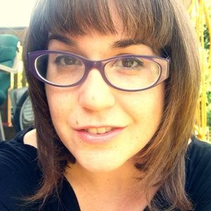 Meet your Posher, Cait